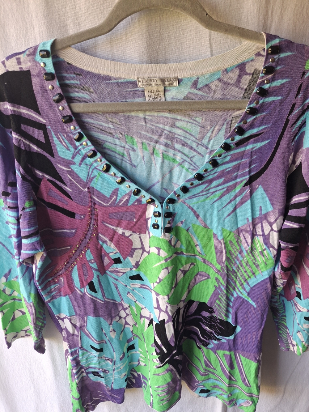 Alberto Makali Purple Multi-Color Studded V-Neck Women's Top